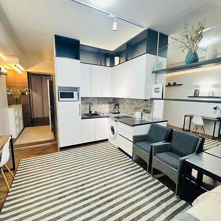 Rentnow Modern Lux Apartment In Centre 基希讷乌 外观 照片