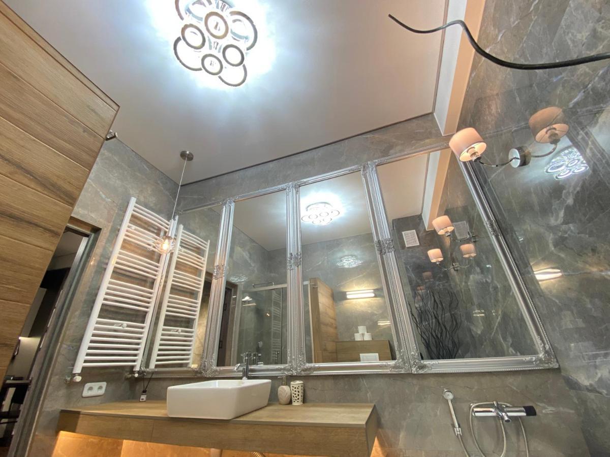 Rentnow Modern Lux Apartment In Centre 基希讷乌 外观 照片
