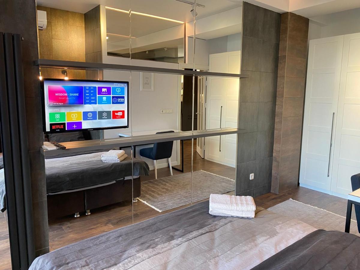 Rentnow Modern Lux Apartment In Centre 基希讷乌 外观 照片