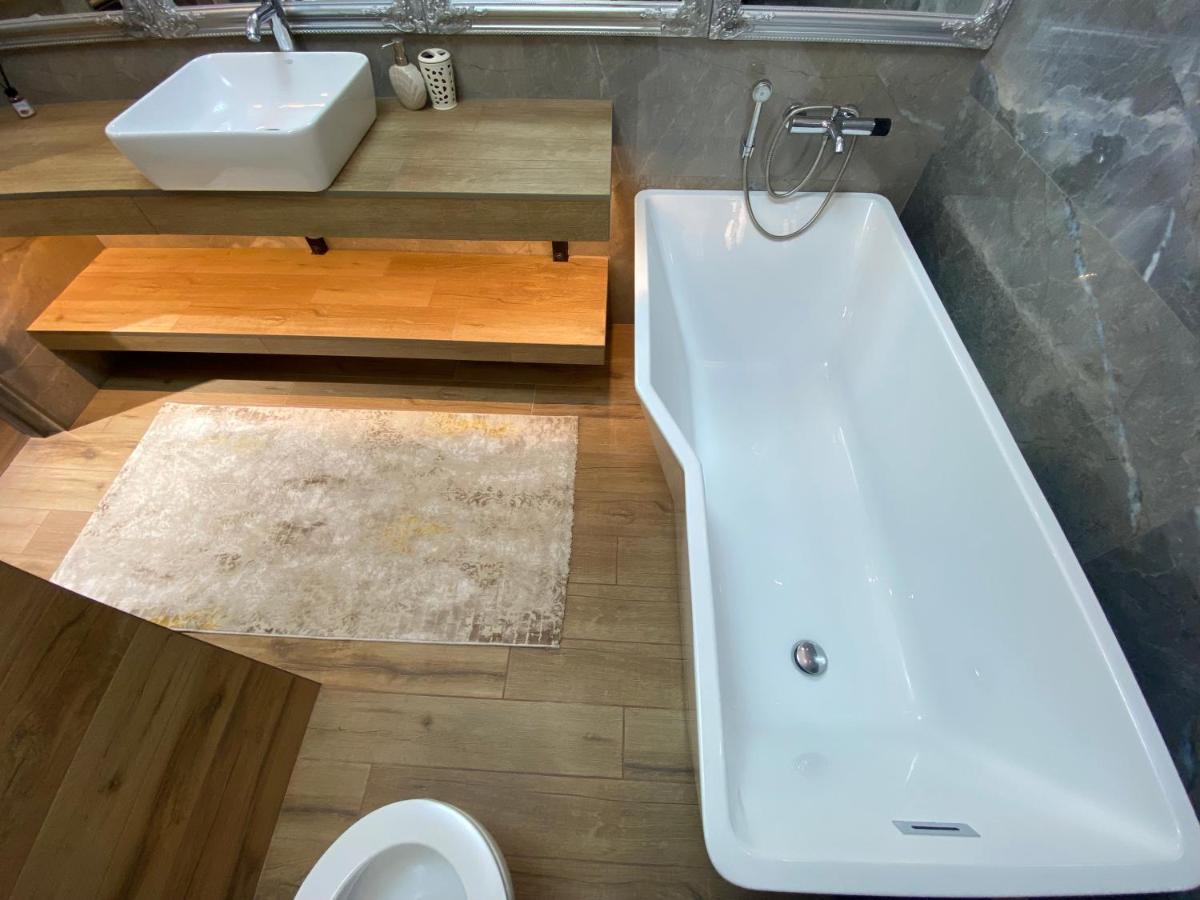 Rentnow Modern Lux Apartment In Centre 基希讷乌 外观 照片