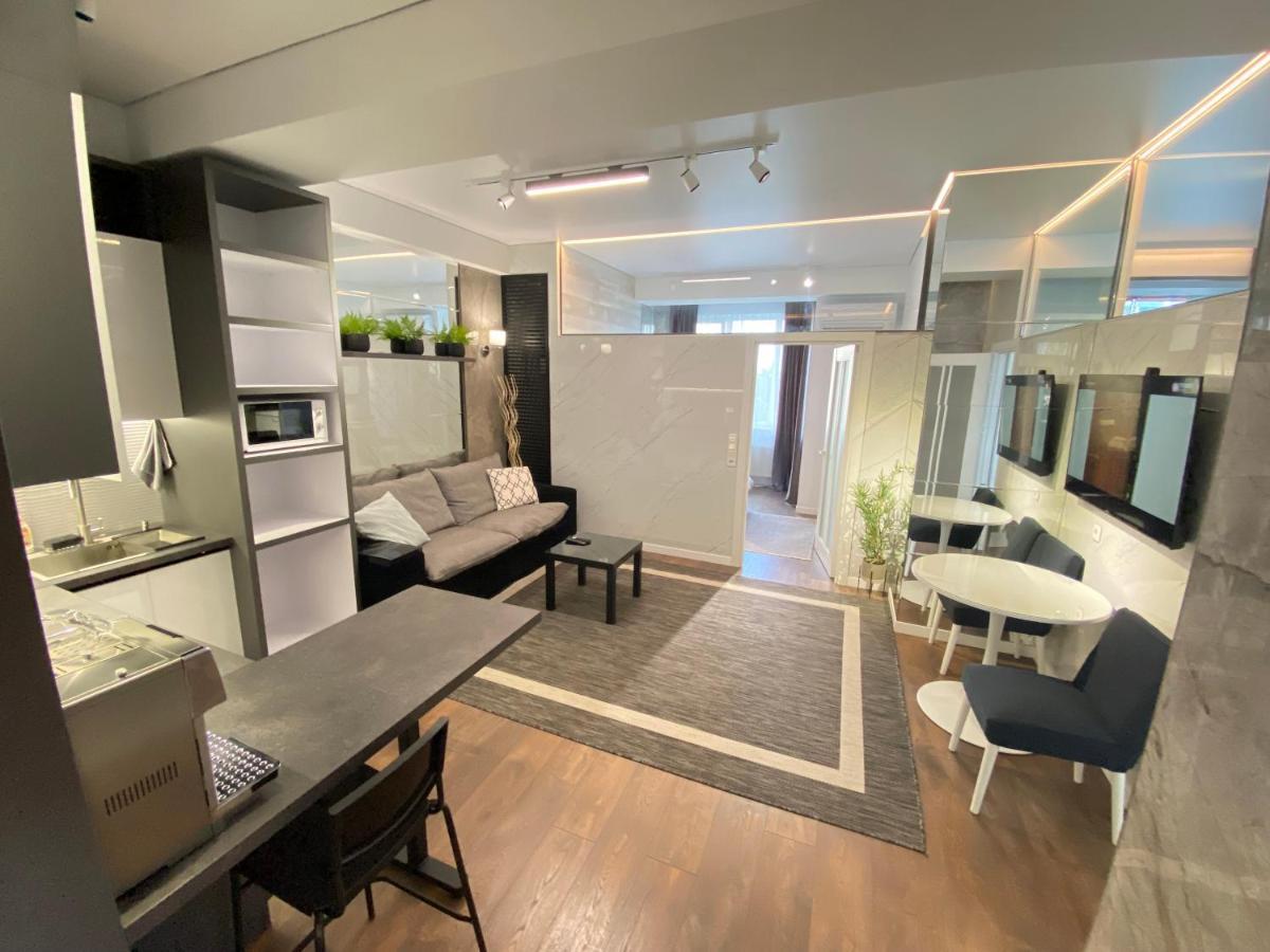 Rentnow Modern Lux Apartment In Centre 基希讷乌 外观 照片