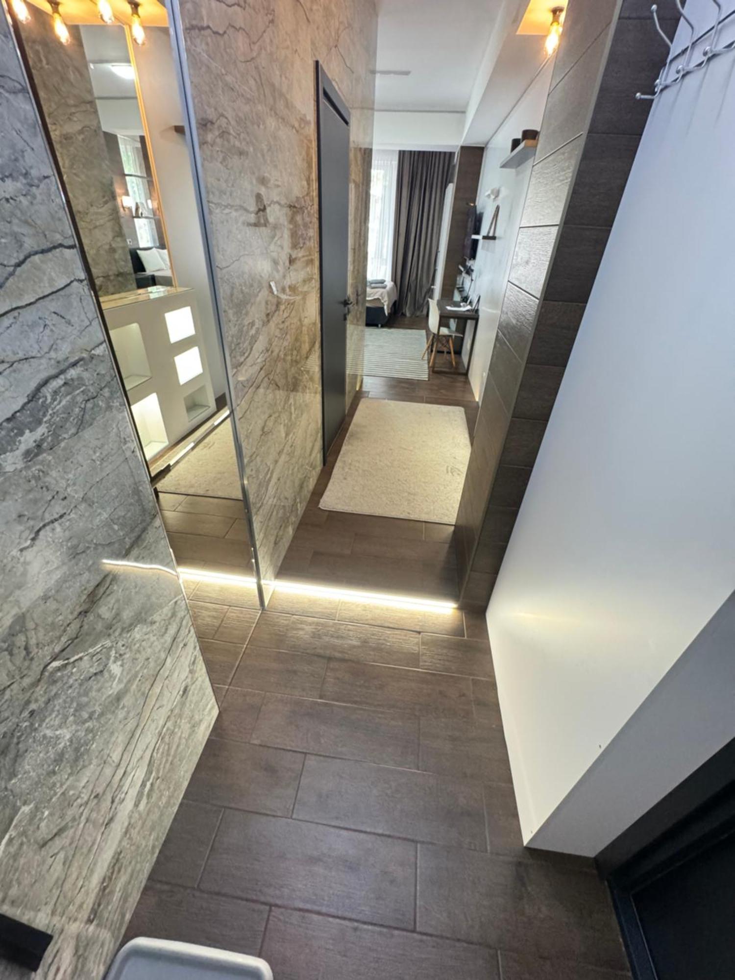 Rentnow Modern Lux Apartment In Centre 基希讷乌 外观 照片