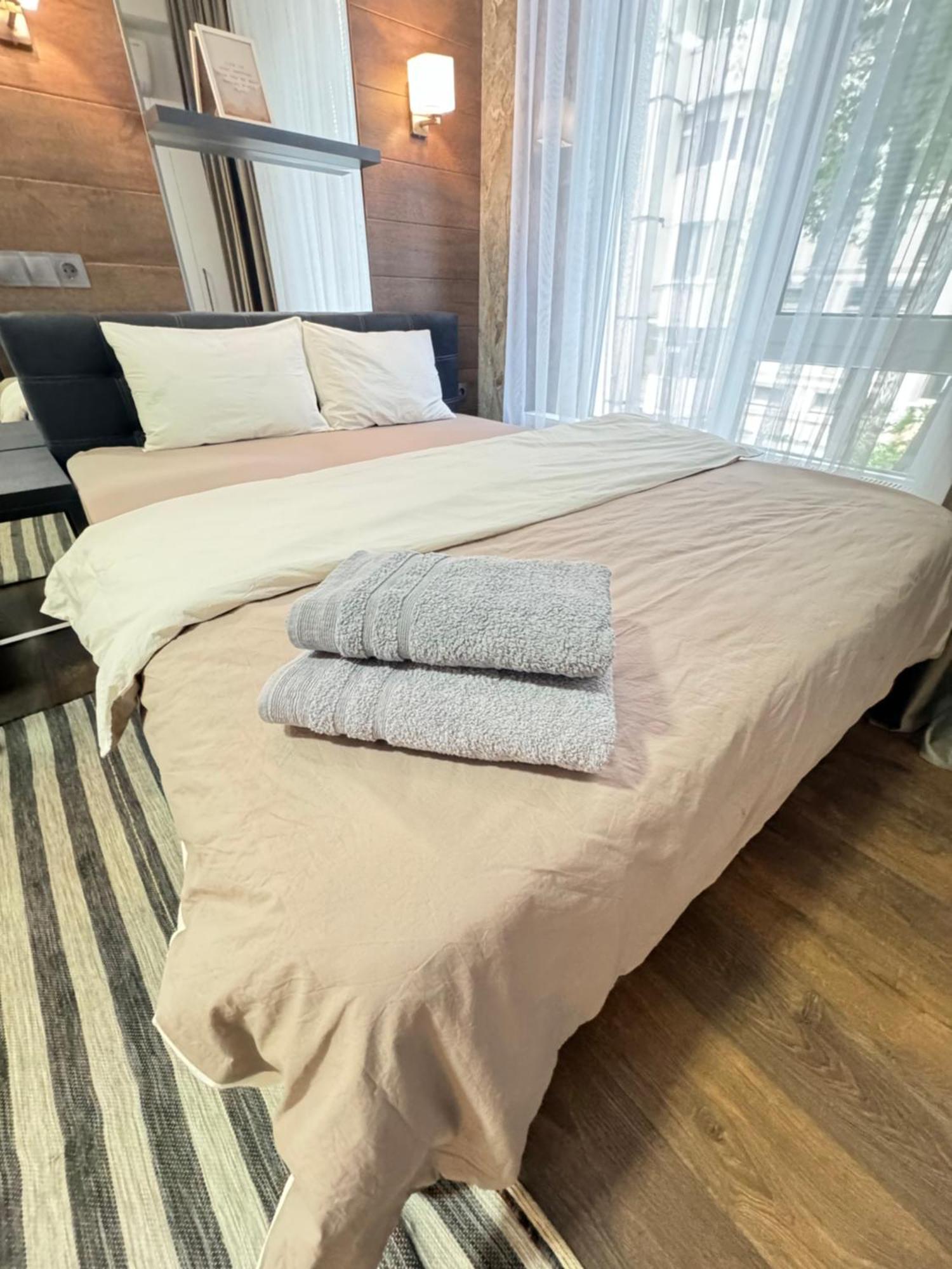 Rentnow Modern Lux Apartment In Centre 基希讷乌 外观 照片
