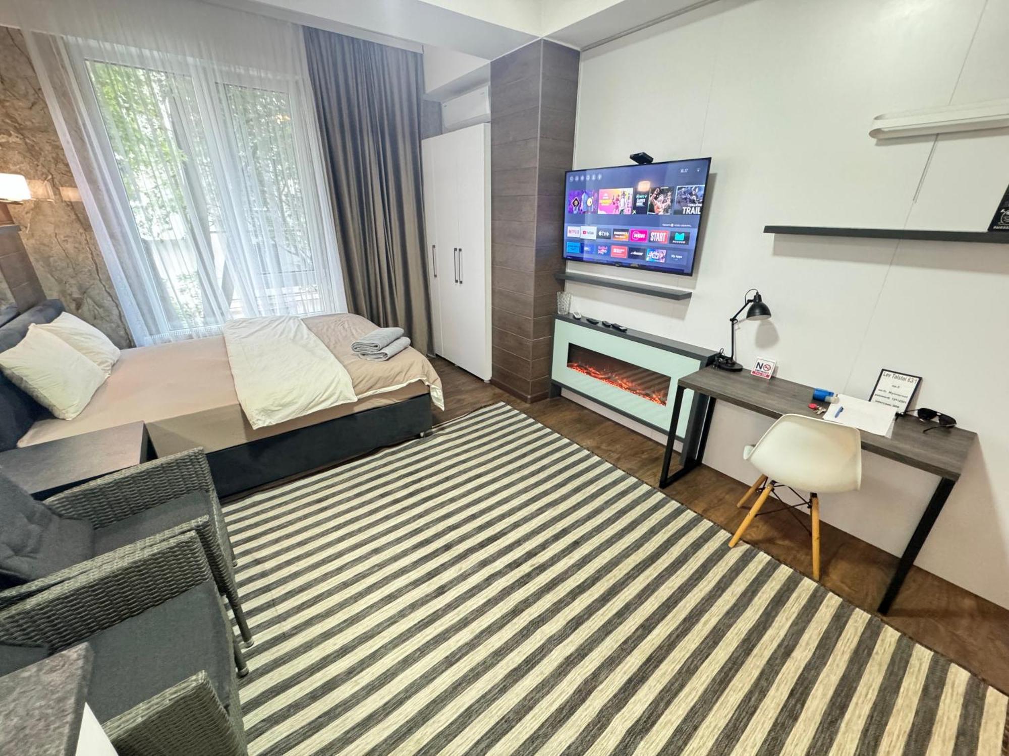 Rentnow Modern Lux Apartment In Centre 基希讷乌 外观 照片