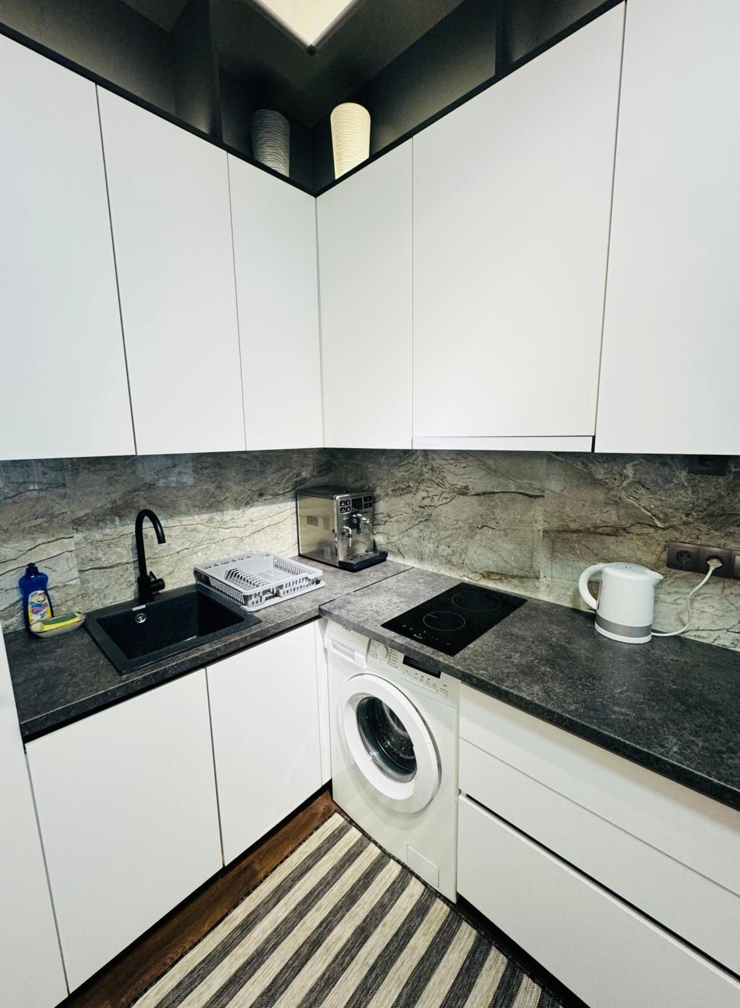 Rentnow Modern Lux Apartment In Centre 基希讷乌 外观 照片