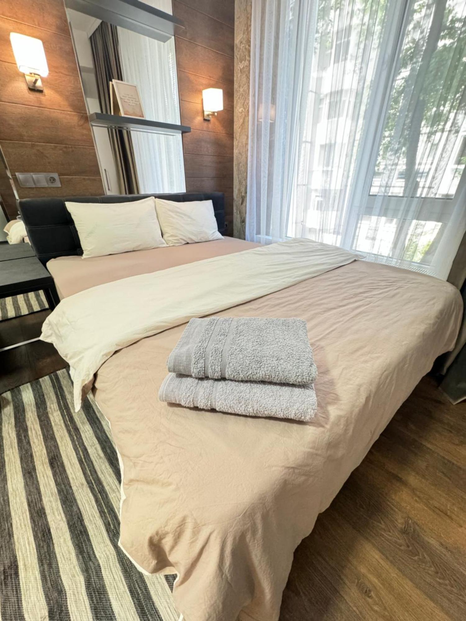 Rentnow Modern Lux Apartment In Centre 基希讷乌 外观 照片
