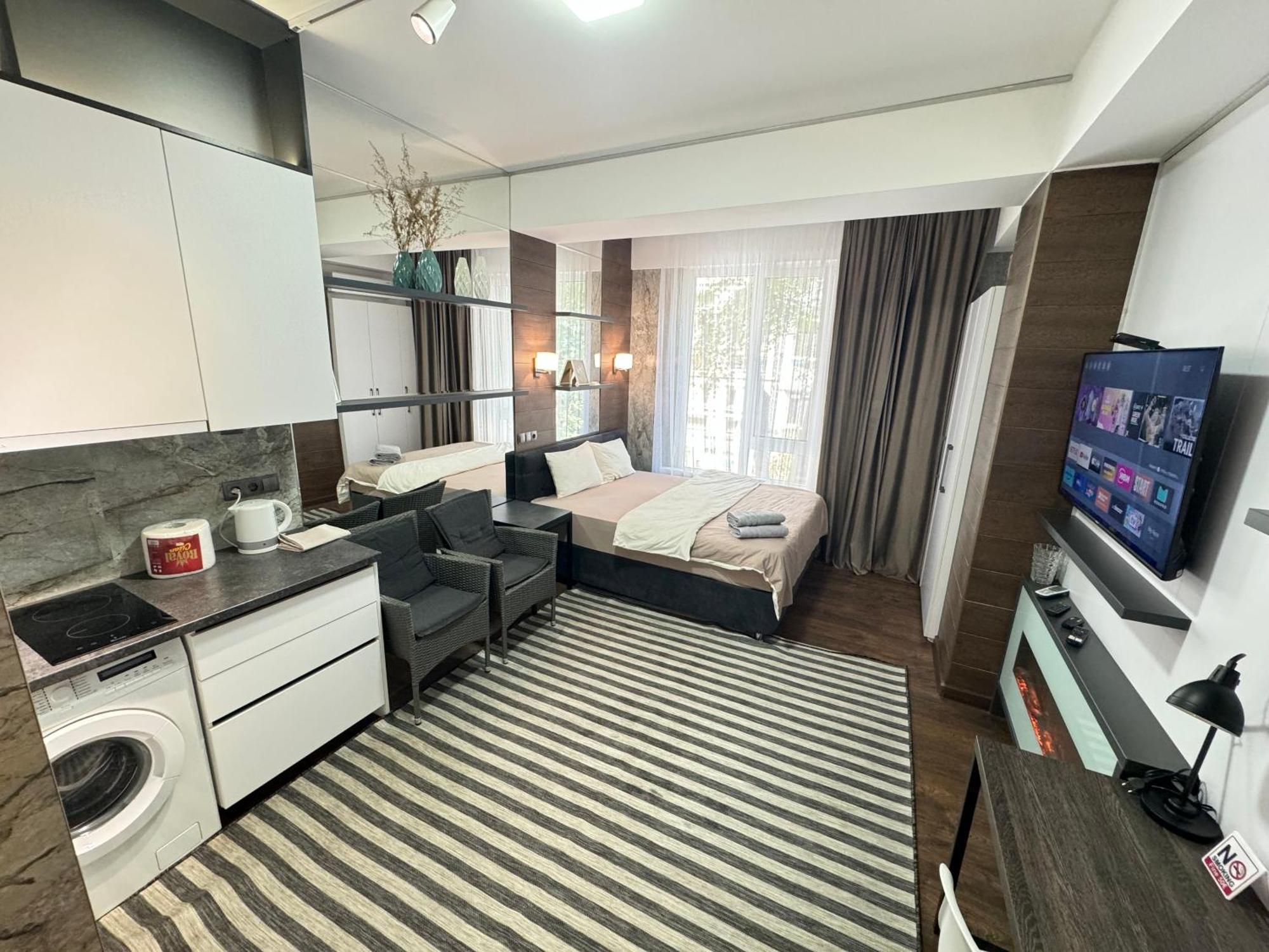 Rentnow Modern Lux Apartment In Centre 基希讷乌 外观 照片